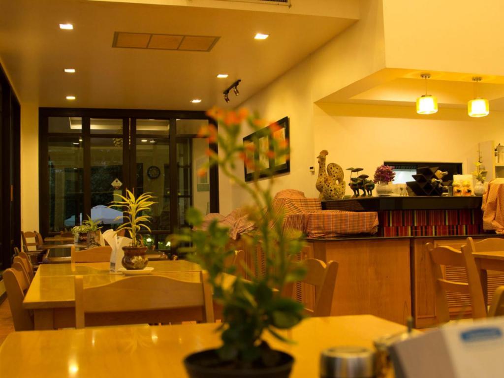 Baan Nan B&B Hotel Eksteriør bilde